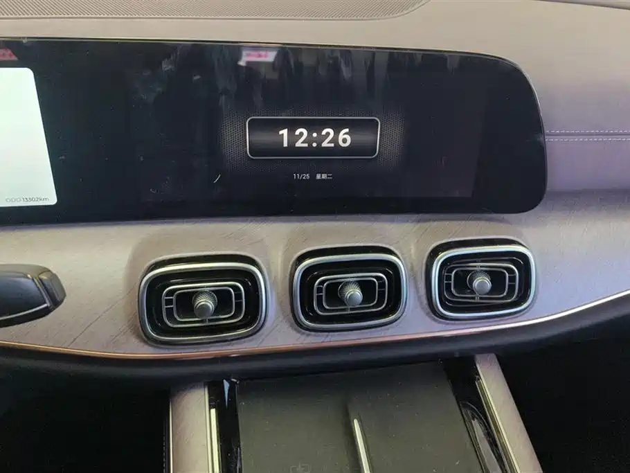 Фото машины 10