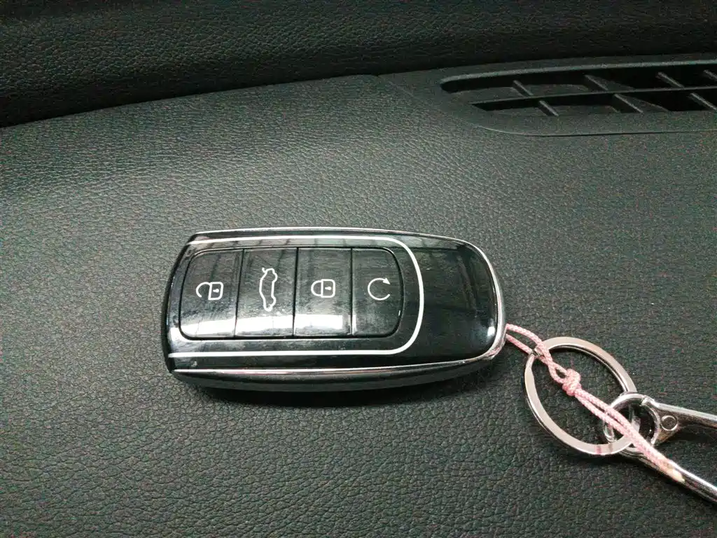 Tiggo 8 PRO 2022 290T two-wheel drive Sky Dome version 5 seats