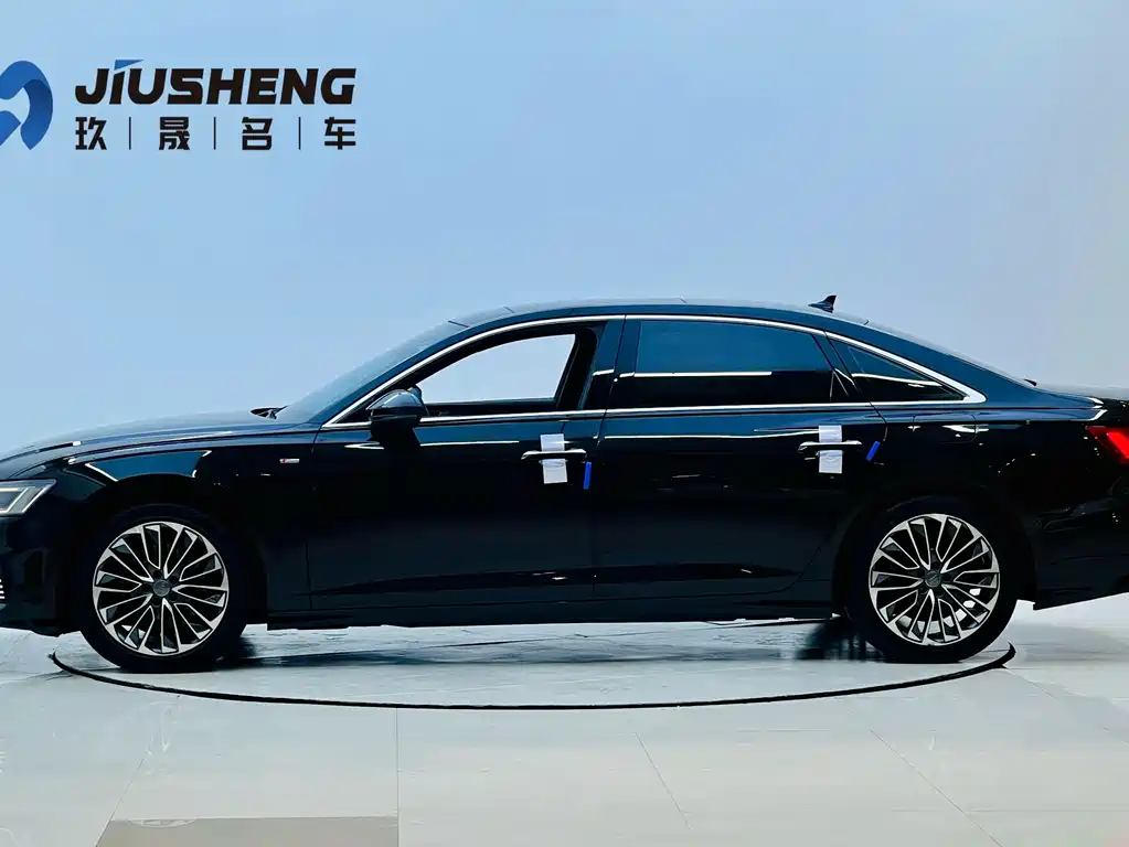 Audi A6L New Energy 2020 model 55 TFSI e quattro