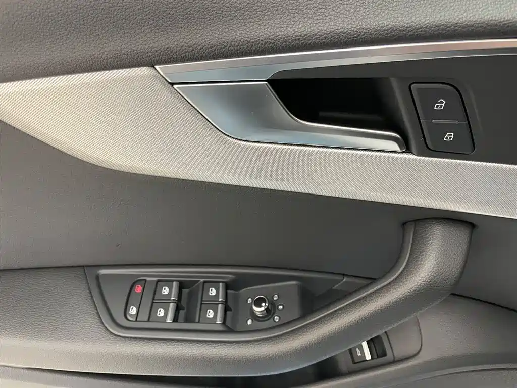 Audi A4 imported 2020 Avant-garde 40 TFSI fashion dynamic type