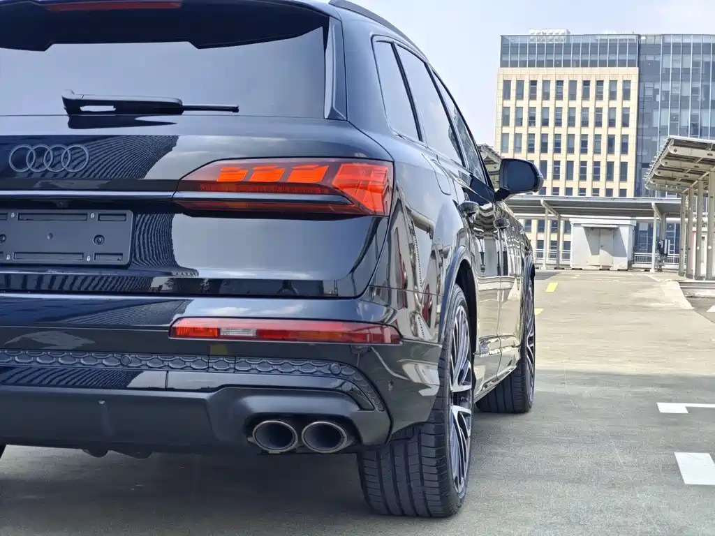 Фото машины 24