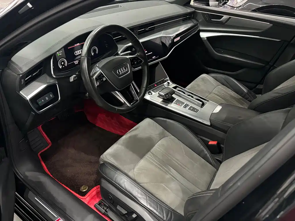 Audi A6L New Energy 2020 model 55 TFSI e quattro