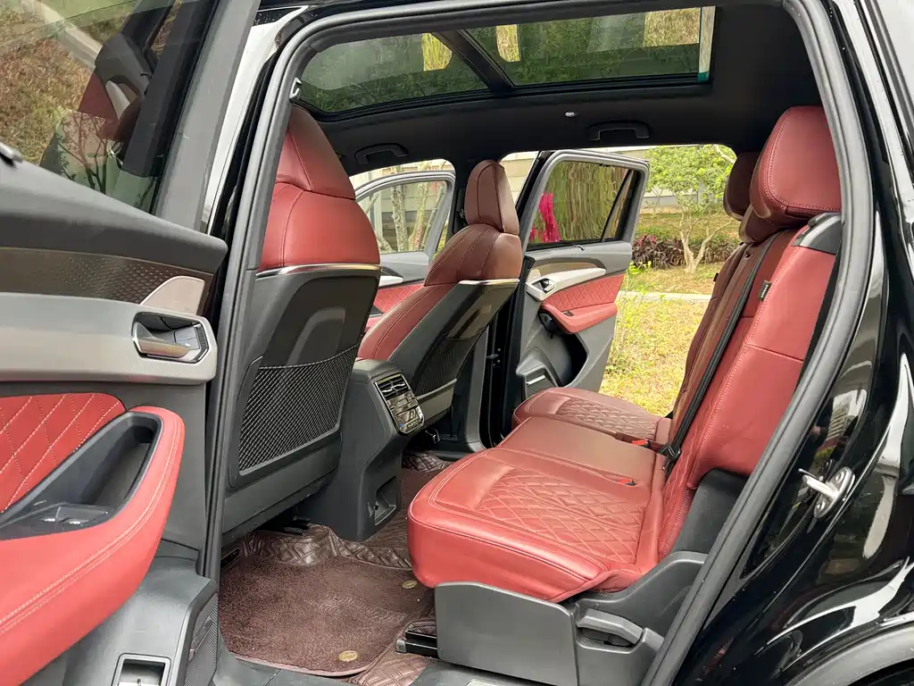 Audi Q6 2023 model 45 TFSI quattro Qiyun flying riding suit