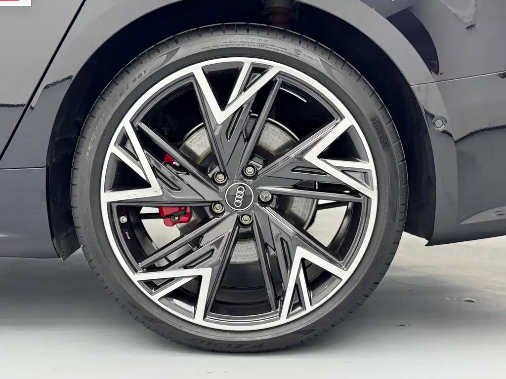 Audi A7L 2024 45 TFSI quattro Black Samurai Edition