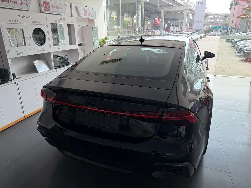 Фото машины 10