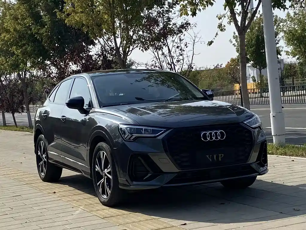 Audi Q3 Sportback 2022 model 40 TFSI fashion type