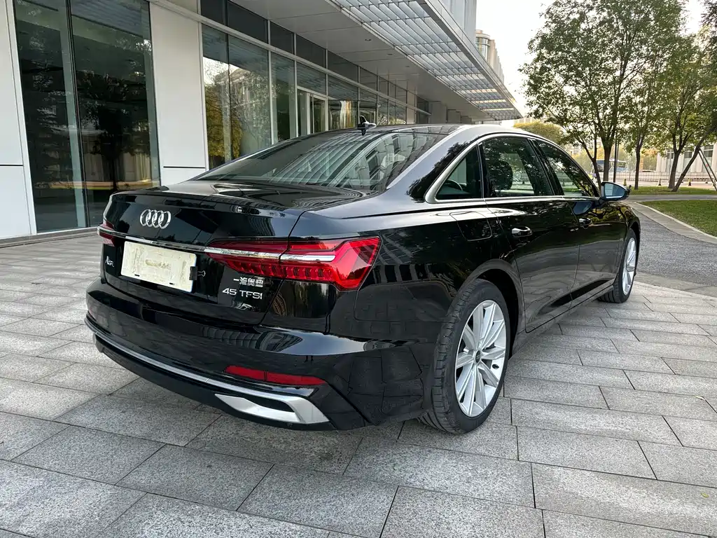 Audi A6L 2024 model 45 TFSI premium dynamic type
