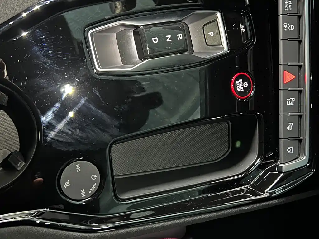 Audi RS e-tron GT 2023 basic model