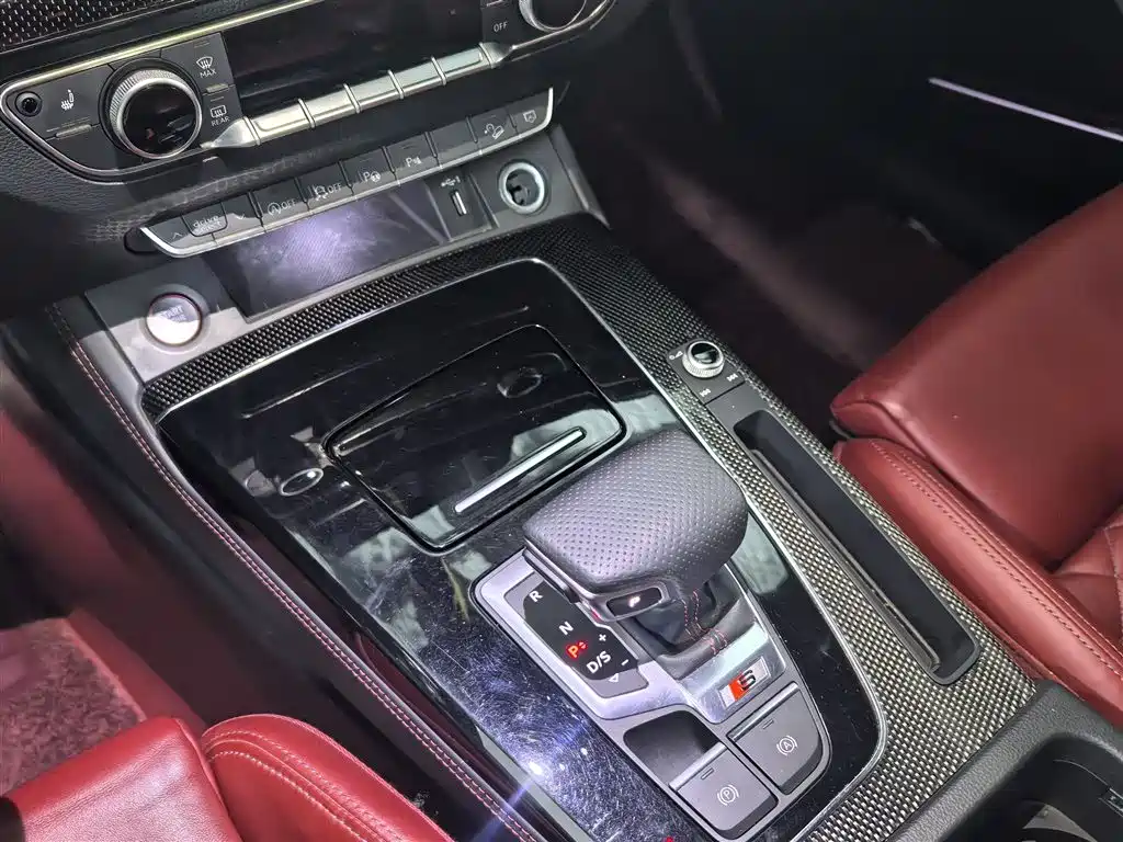 Audi SQ5 2021 model 3.0 TFSI quattro