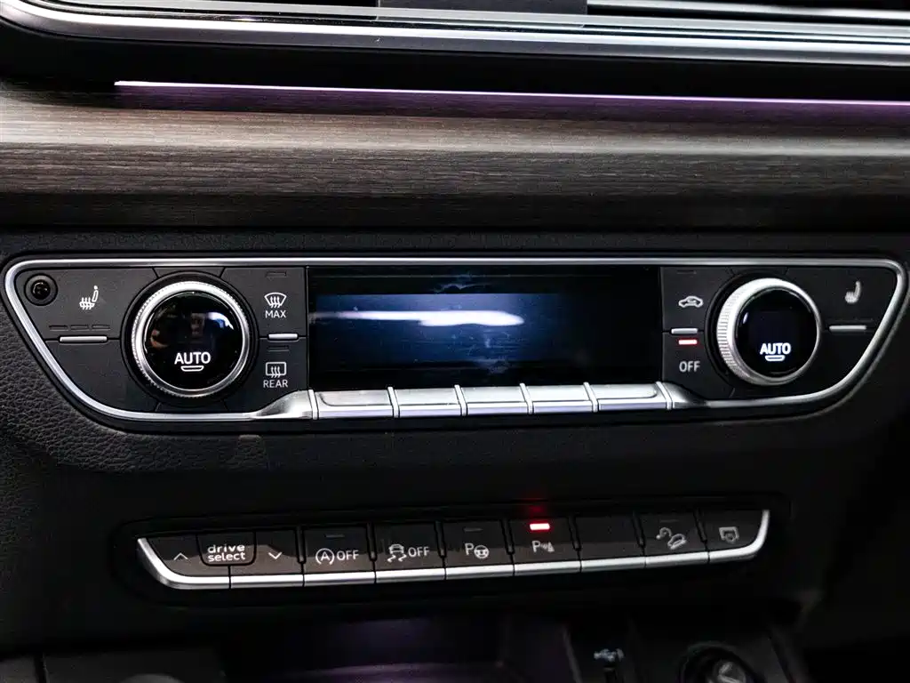 Фото машины 24