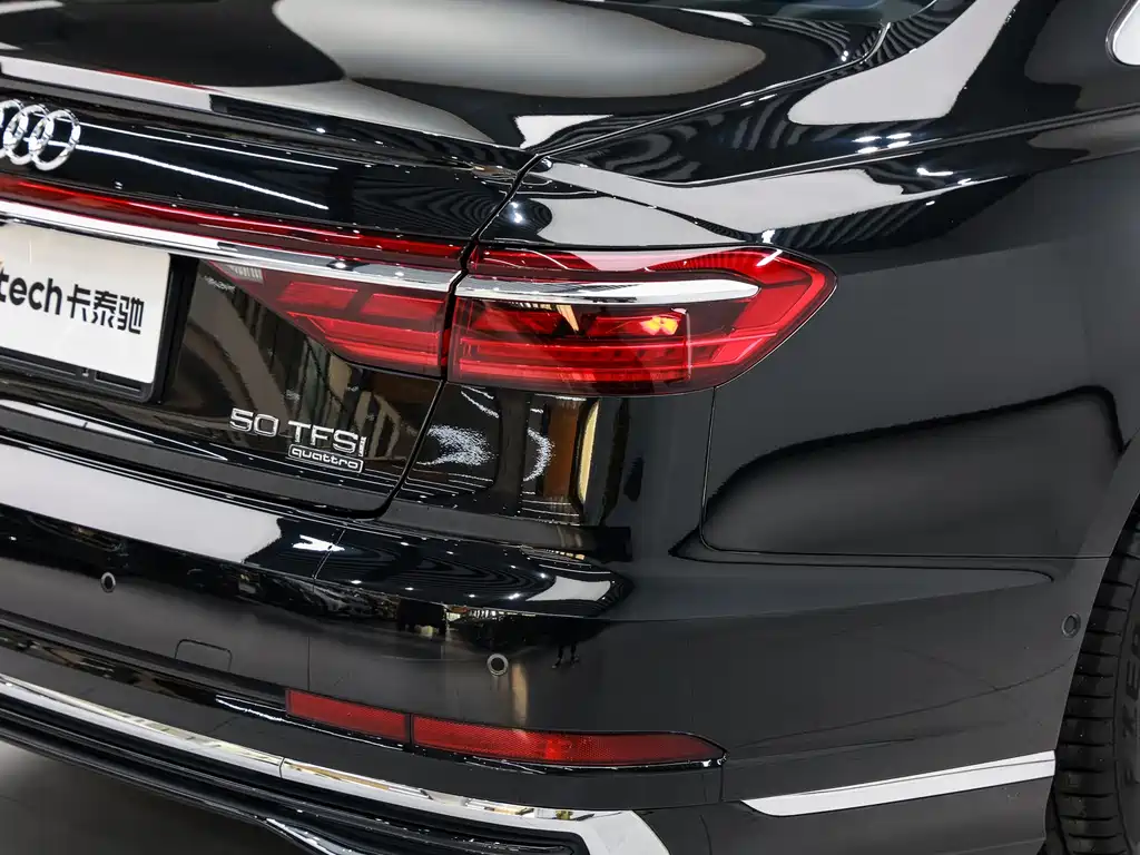 Audi A8 2023 A8L 50 TFSI quattro premium selection