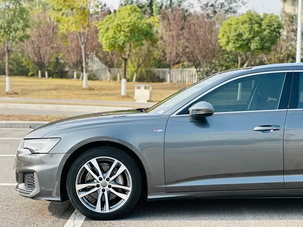 Audi A6 imported 2020 Avant-garde 45 TFSI premium dynamic type