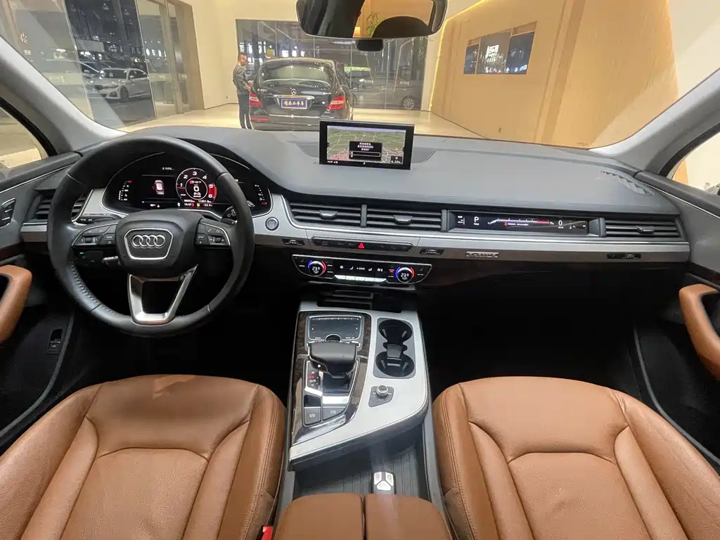 Audi Q7 2019 model 55 TFSI technical type