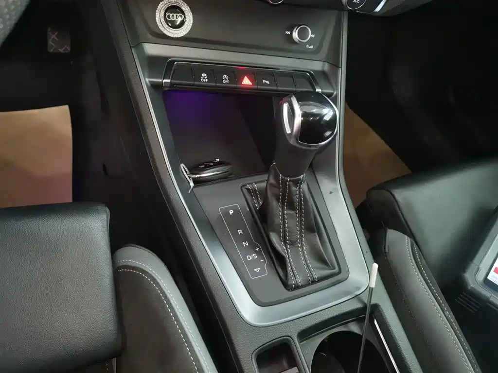 Audi Q3 Sportback 2020 model 40 TFSI fashion type