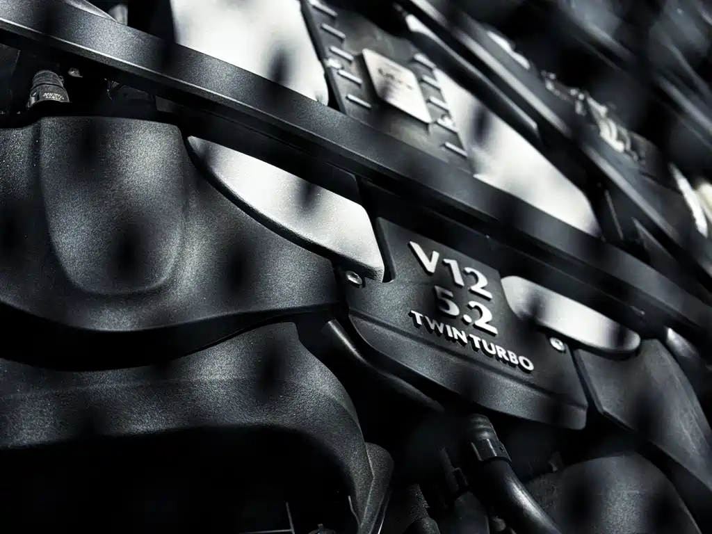 Aston Martin DBS 2019 DBS Superleggera V12 Coupe