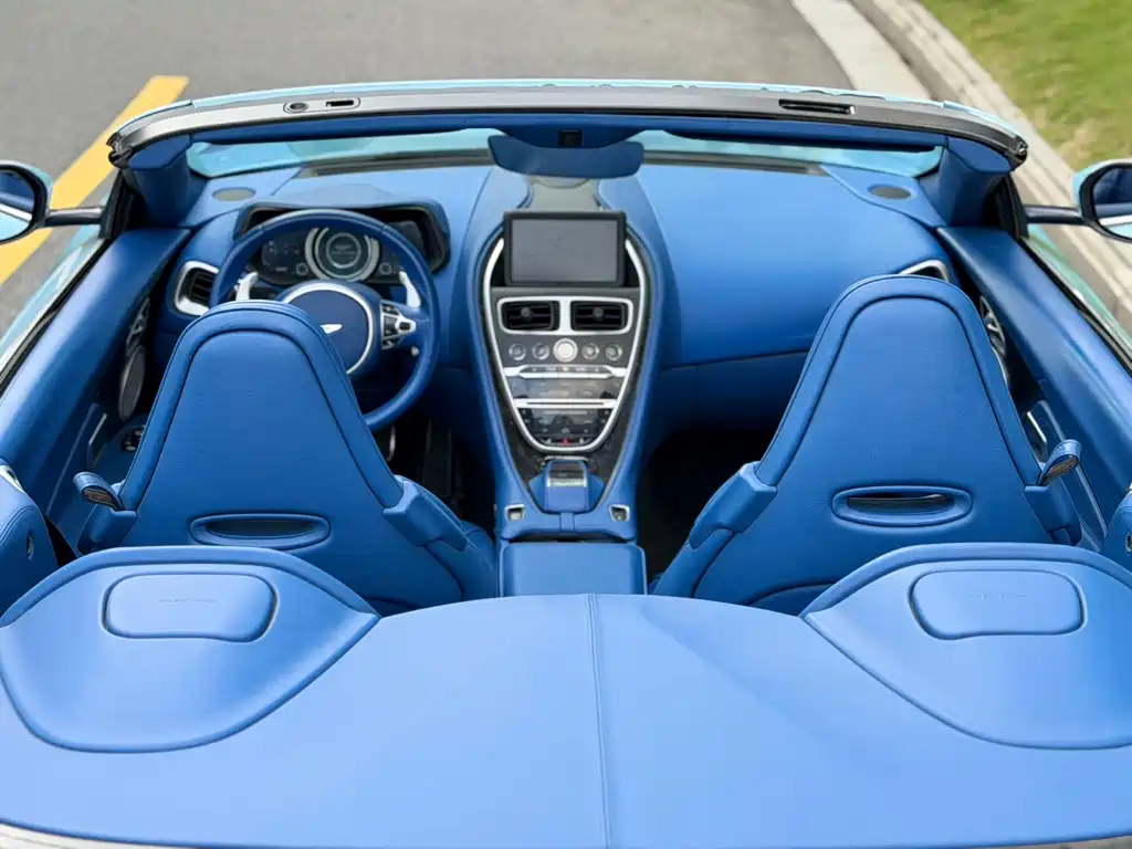 Aston Martin DB11 2019 4.0 T V8 Volante