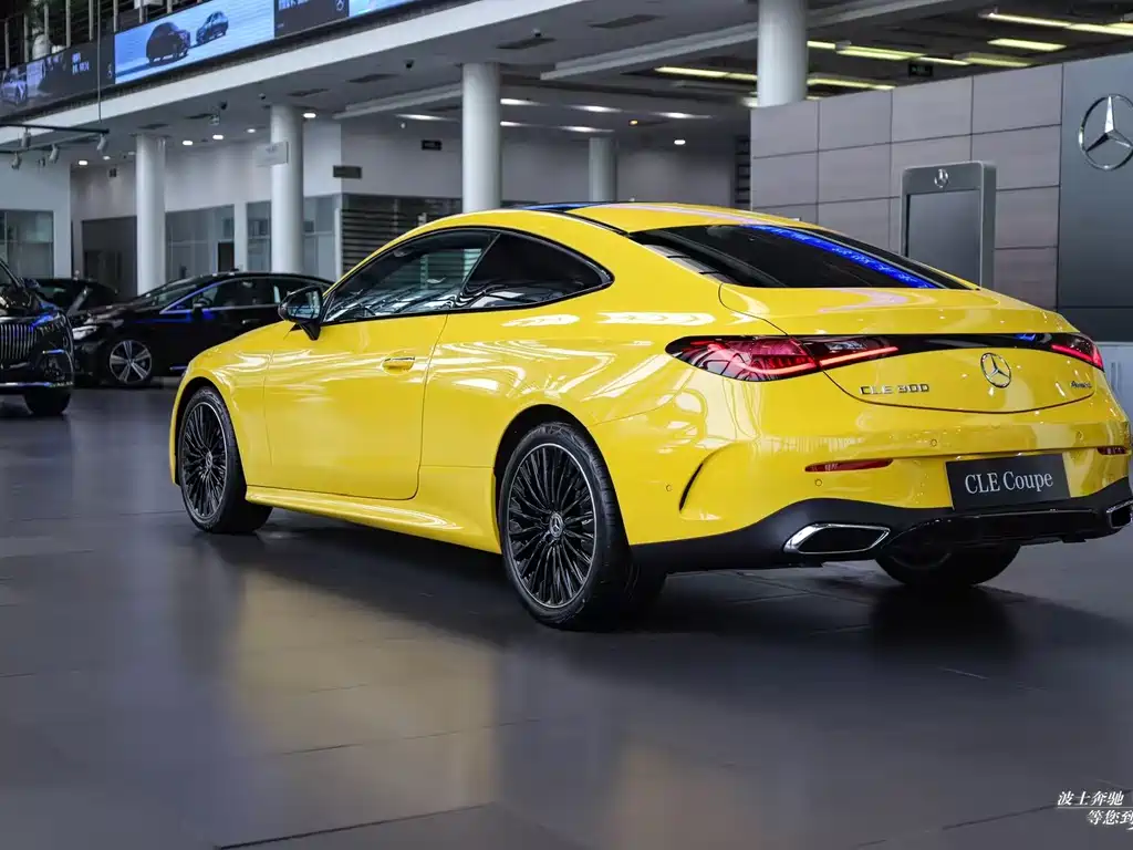 Mercedes-Benz CLE 2025 CLE 300 4MATIC dynamic coupe