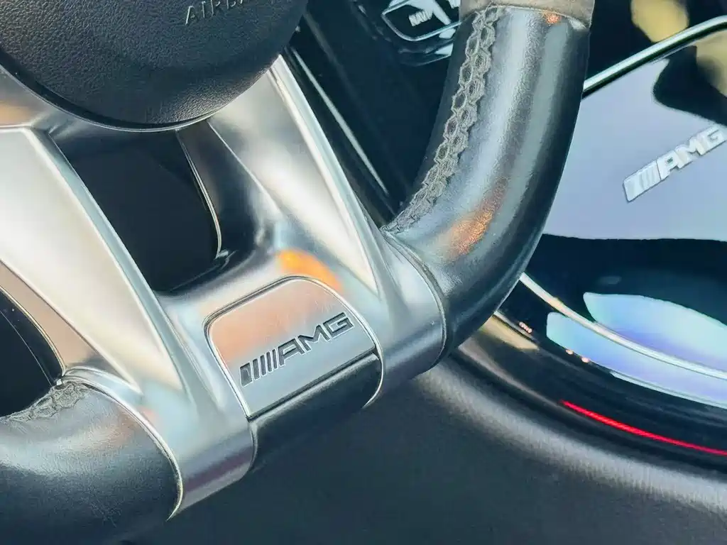 Фото машины 30