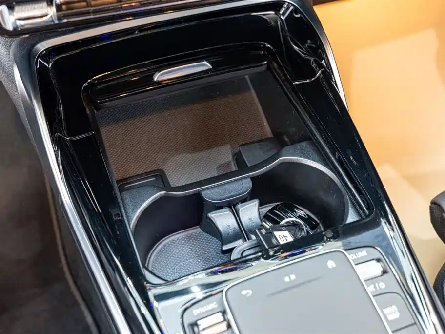 Фото машины 24