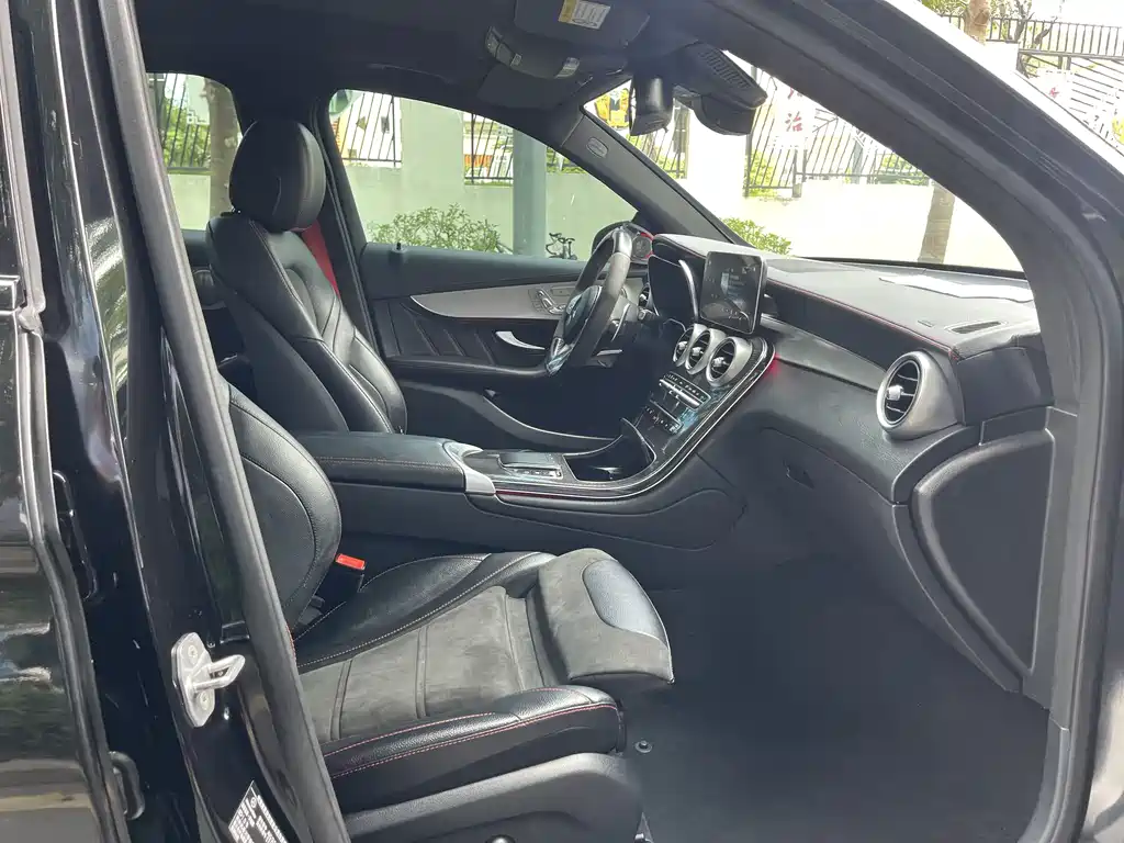 Mercedes-Benz GLC AMG 2022 AMG GLC 43 4MATIC