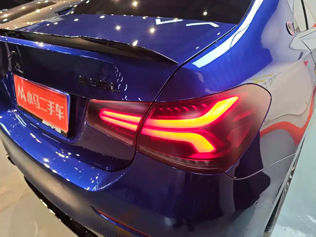 Фото машины 33