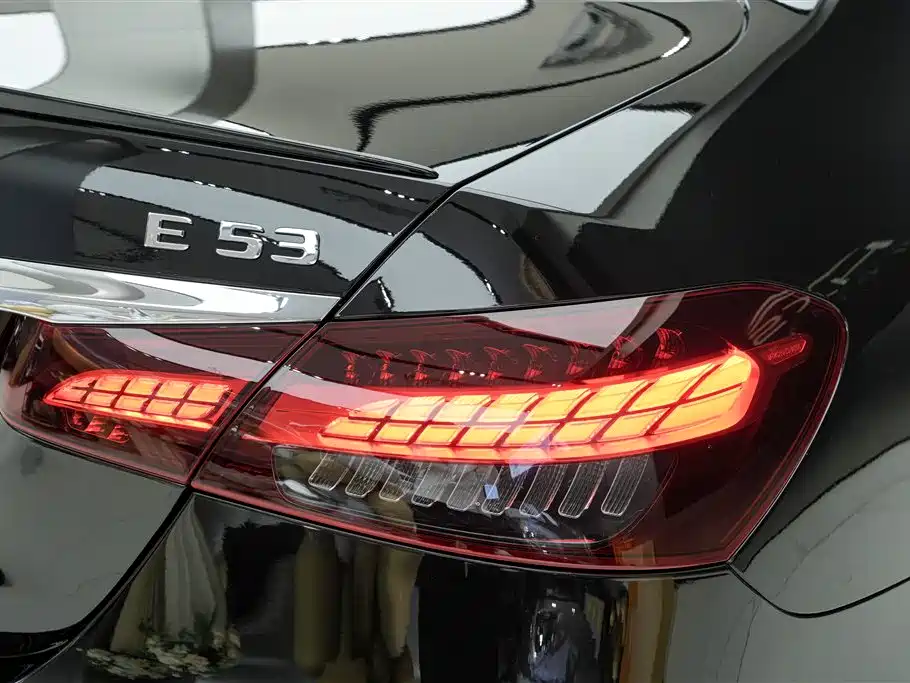 Фото машины 24