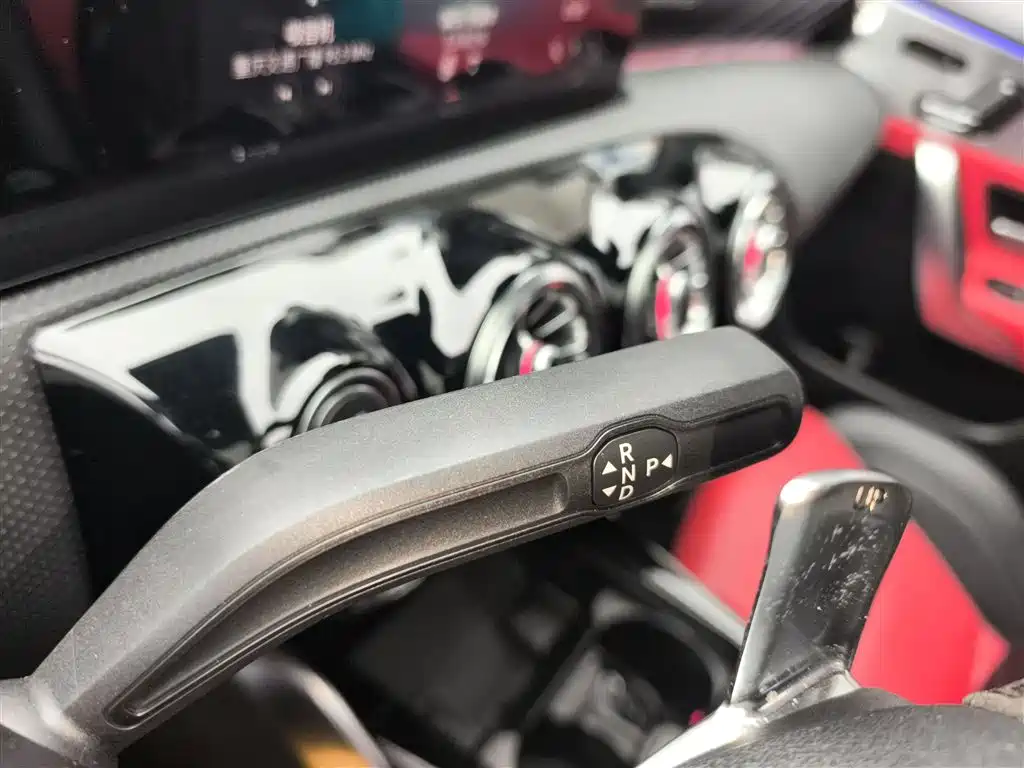 Фото машины 24