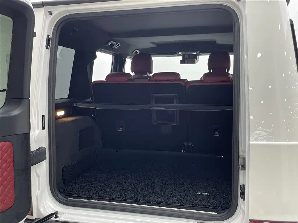 Фото машины 30