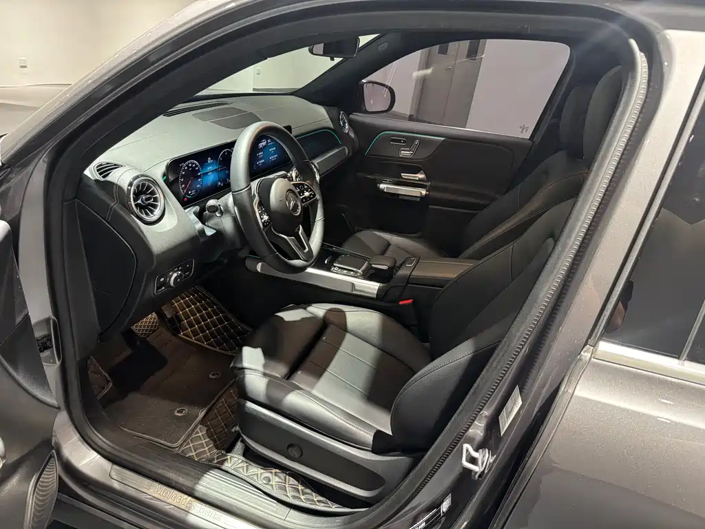 Фото машины 23