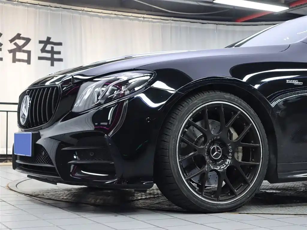 Фото машины 24