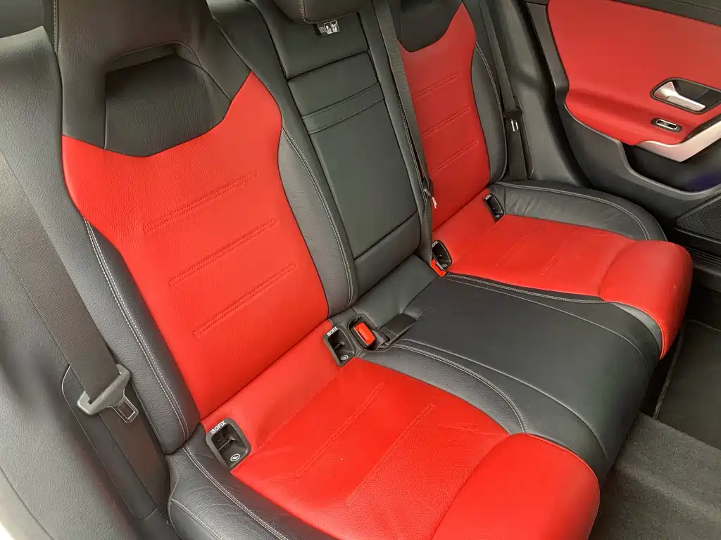 Фото машины 30