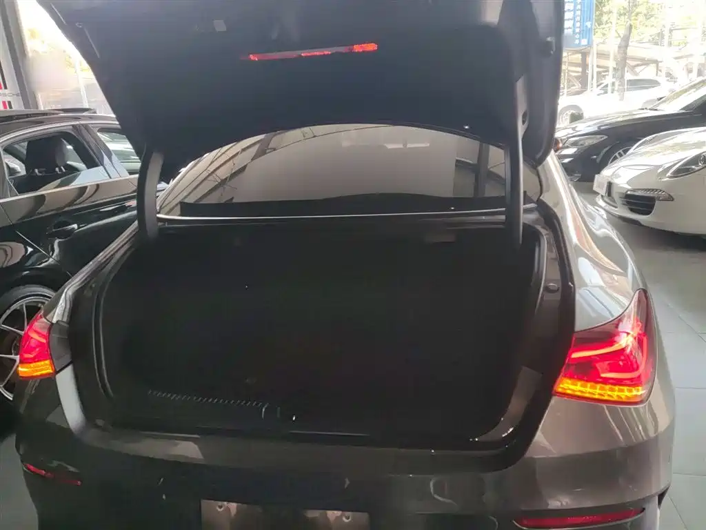 Фото машины 24