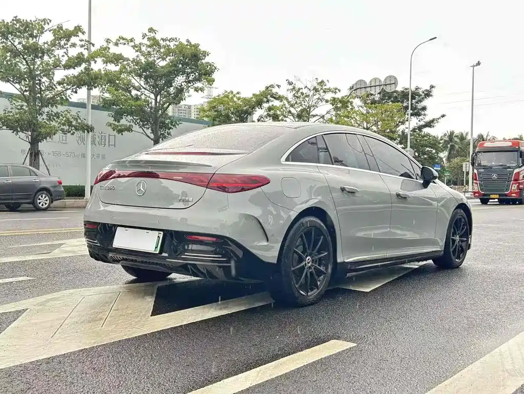 Mercedes-Benz EQE 2022 Model 350 Pioneer Edition