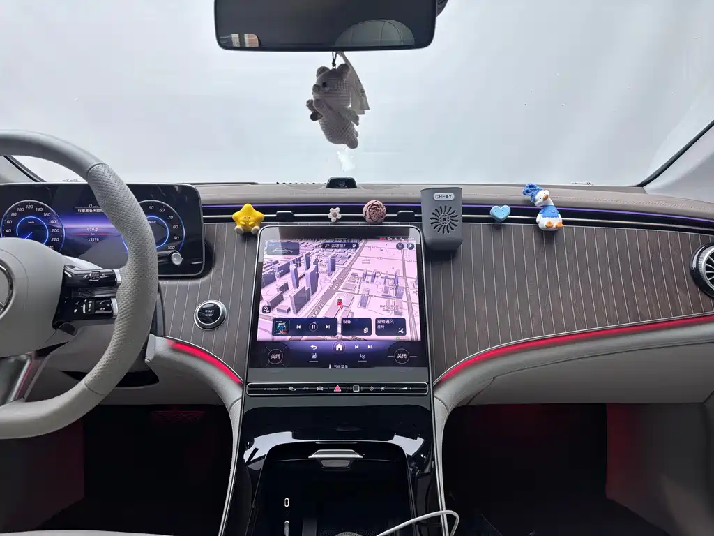 Mercedes-Benz EQE 2022 Model 350 Deluxe Edition