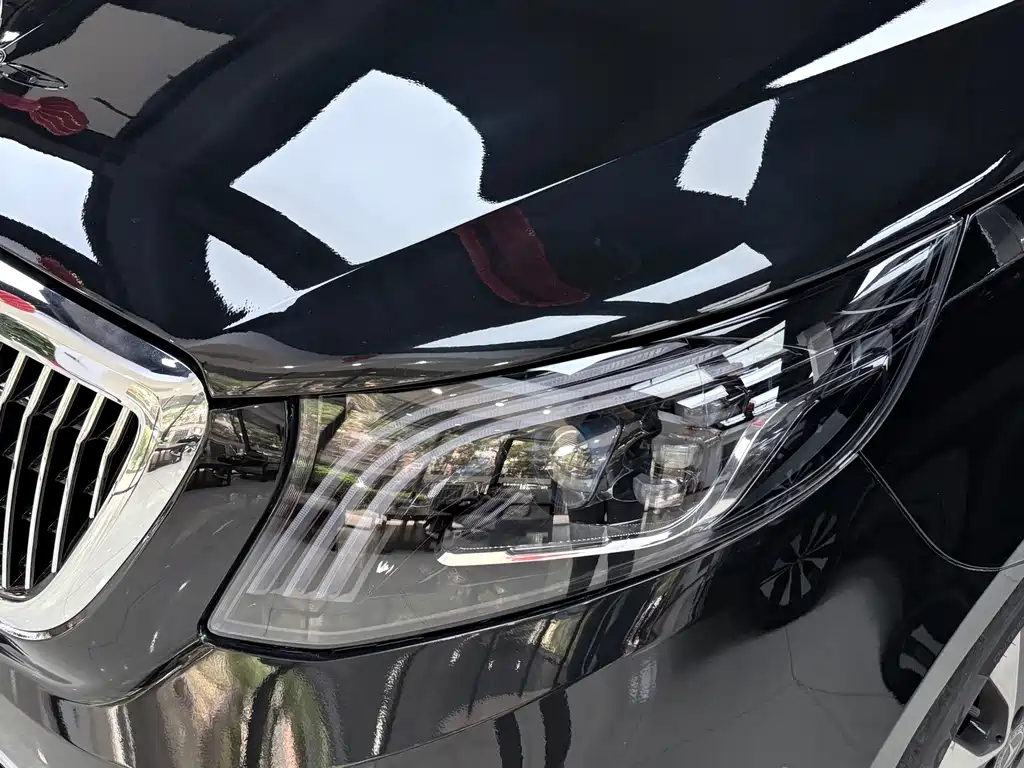 Vito 2023 2.0T Business Edition 7 Seats