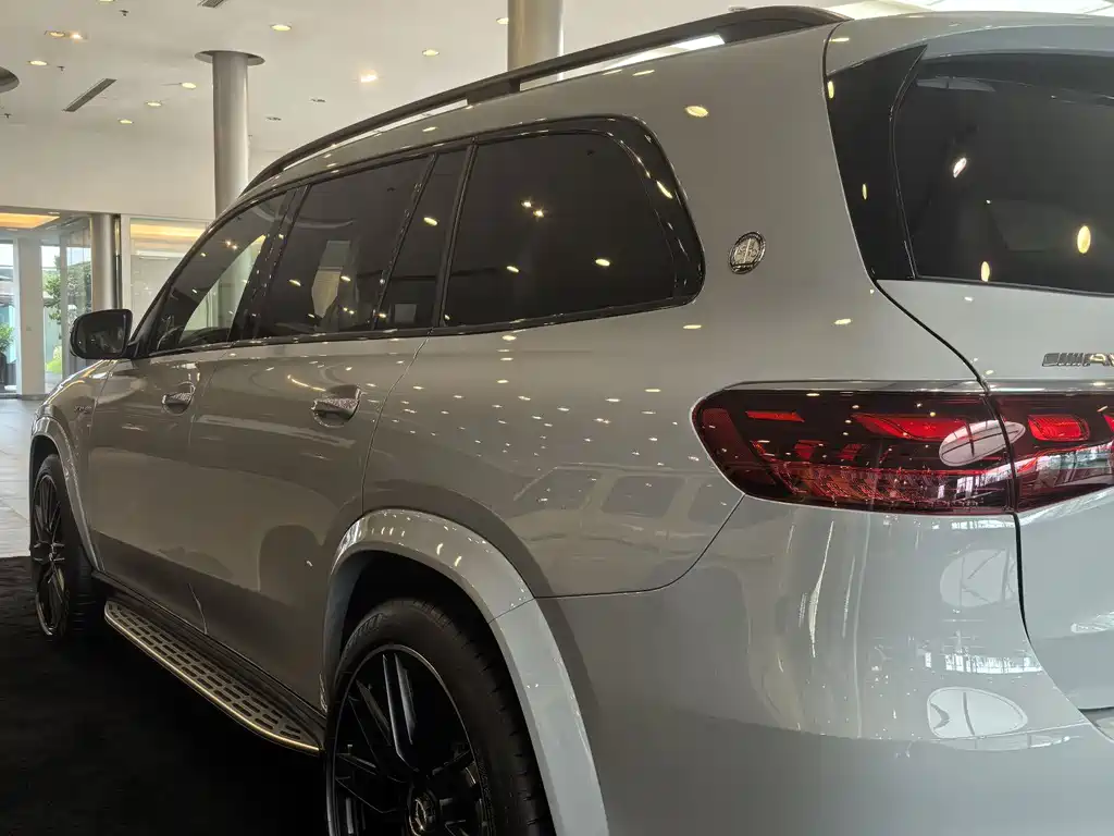 Mercedes-Benz GLS AMG 2024 AMG GLS 63 4MATIC+