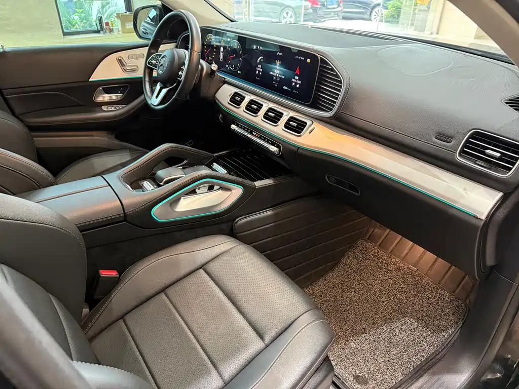 Mercedes-Benz GLE Coupe 2022 facelift GLE 350 4MATIC coupe SUV luxury