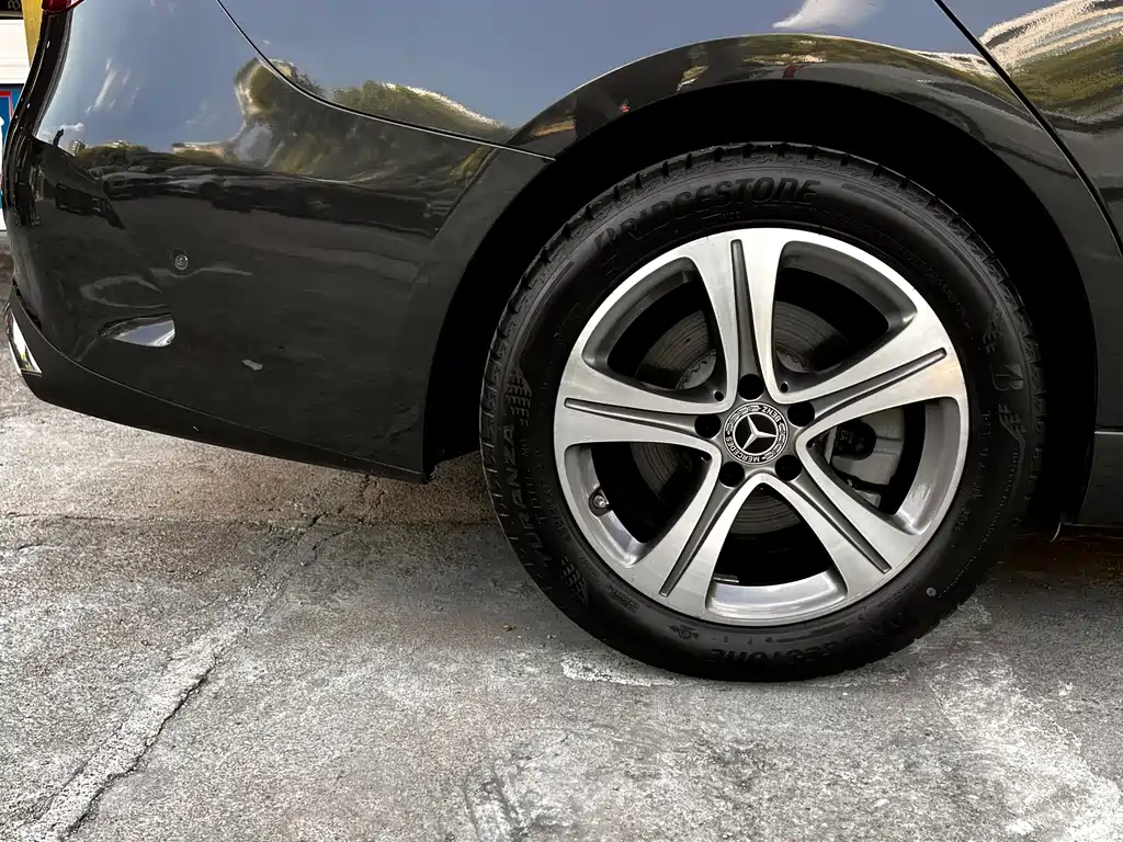 Mercedes-Benz C-class 2022 facelift C 200 L sports version