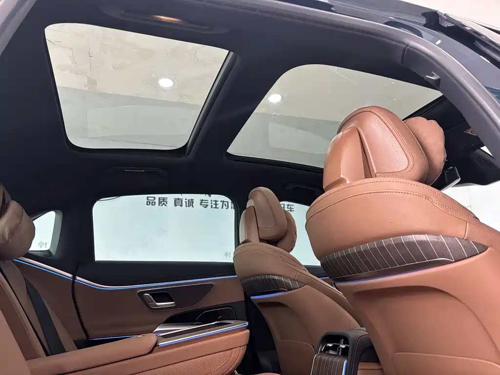 Фото машины 24