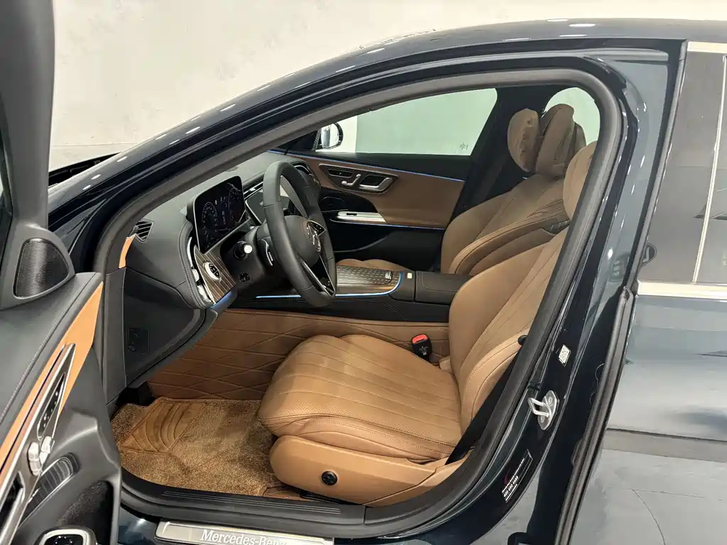 Фото машины 30