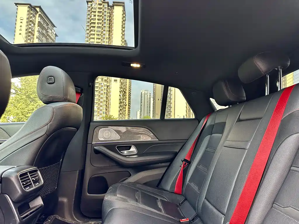 Фото машины 24