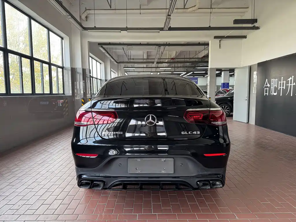 Mercedes-Benz GLC Coupe 2020 GLC 260 4MATIC Coupe SUV