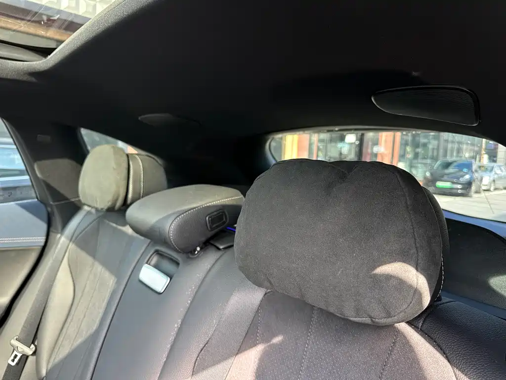 Фото машины 30