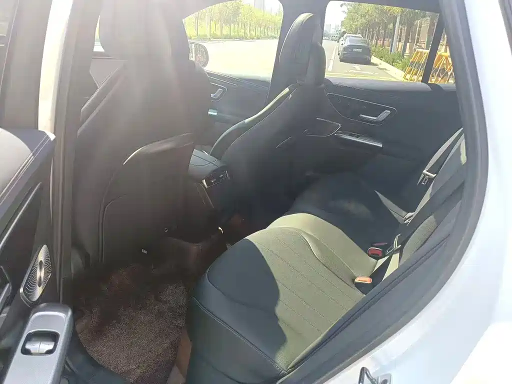 Mercedes-Benz EQE SUV 2023 350 4MATIC Deluxe Edition