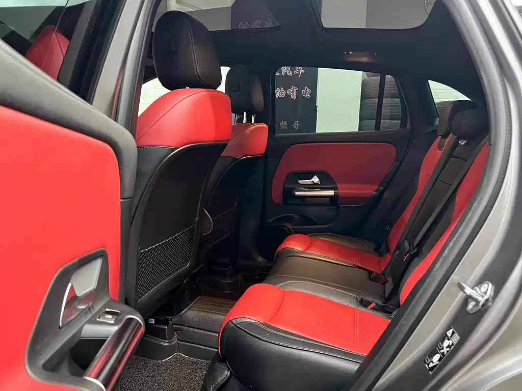 Mercedes-Benz GLA AMG 2022 AMG GLA 35 4MATIC