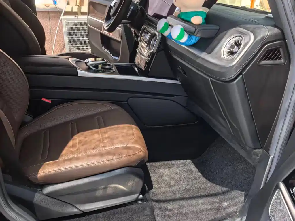 Mercedes-Benz G-class 2020 G 350