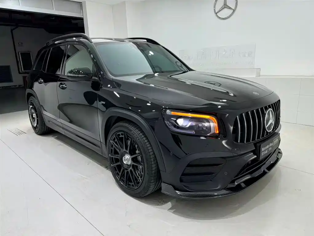 Mercedes-Benz GLB AMG 2021 AMG GLB 35 4MATIC