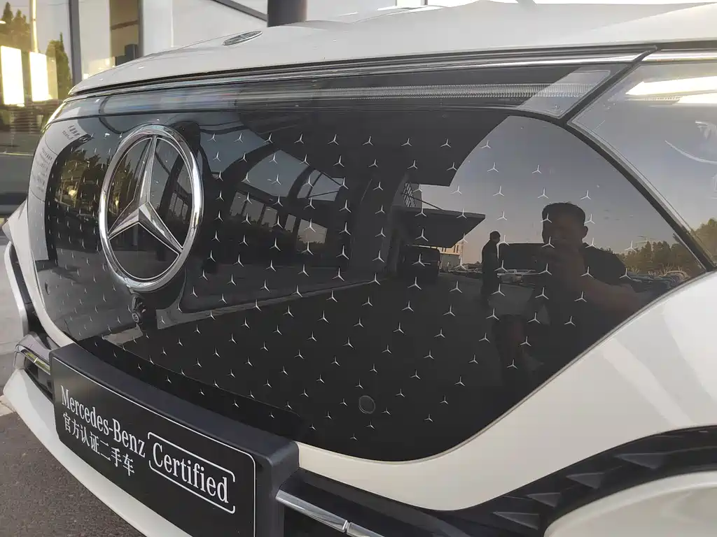 Mercedes-Benz EQS SUV 2023 450 4MATIC Deluxe Edition