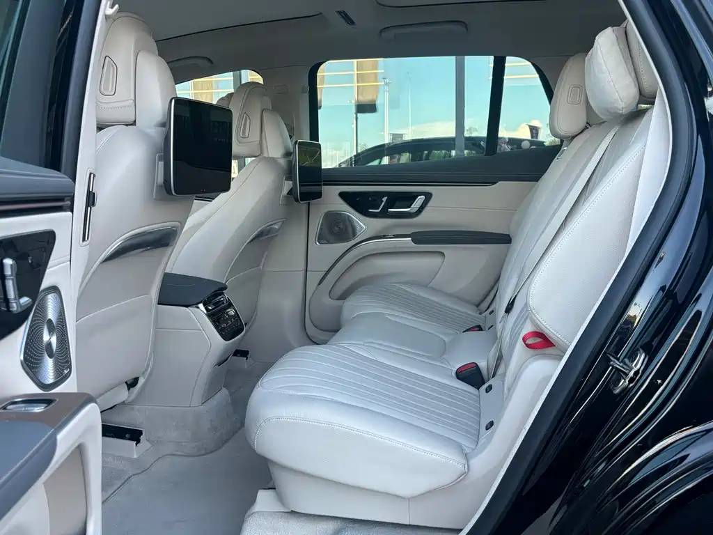 Фото машины 23