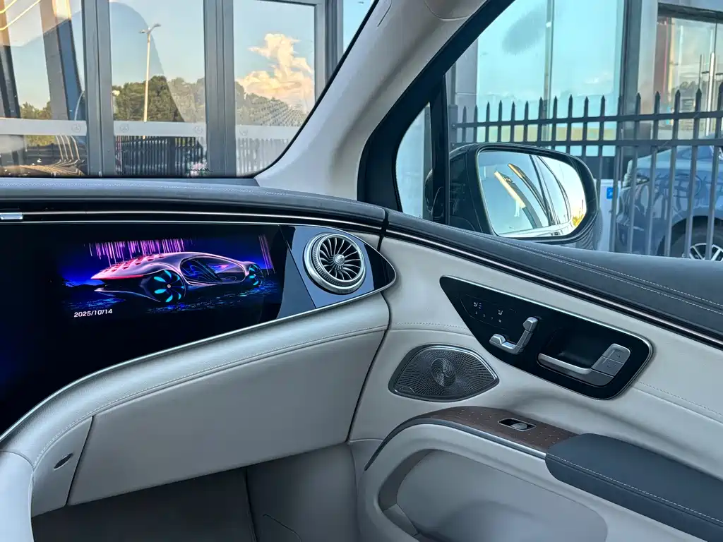 Фото машины 25